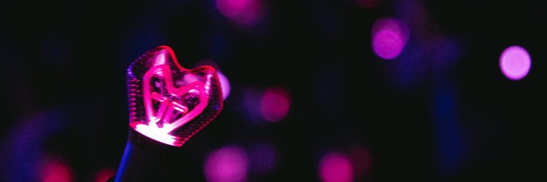 Tiny 𐐪𐑂 banner