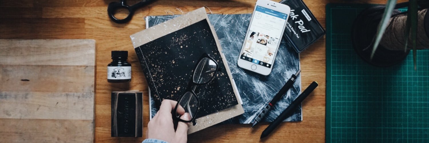 Darwin & Gray banner