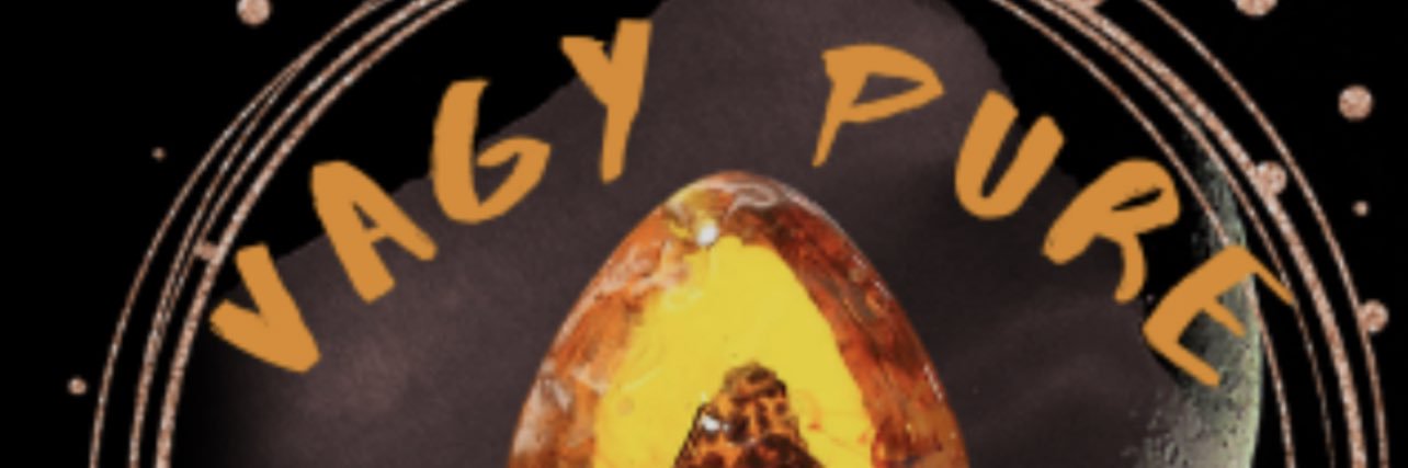 alalindaa's profile banner image