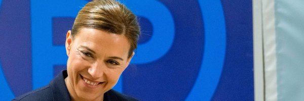 AnaAlos Profile Banner