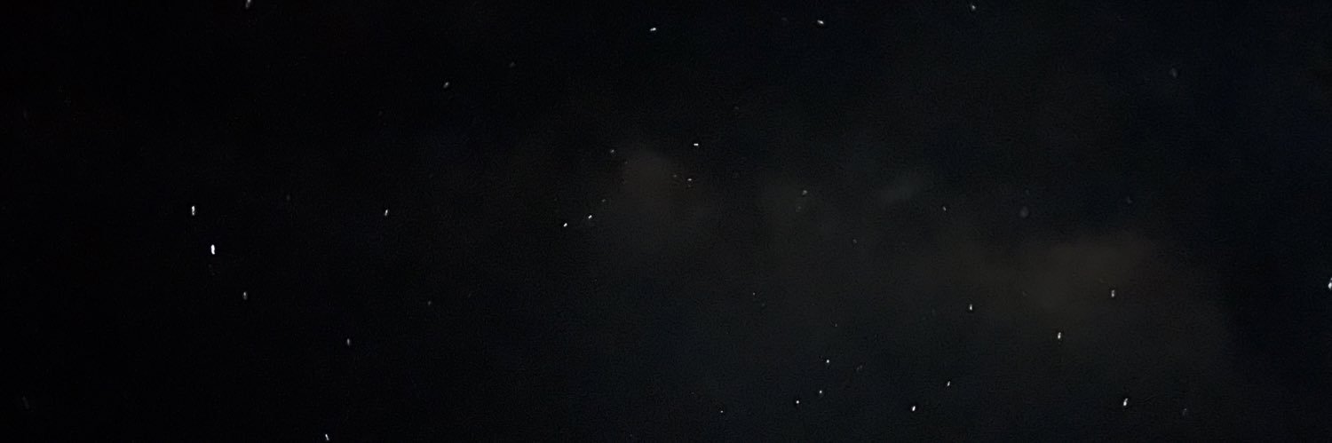 lesssoln's profile banner image