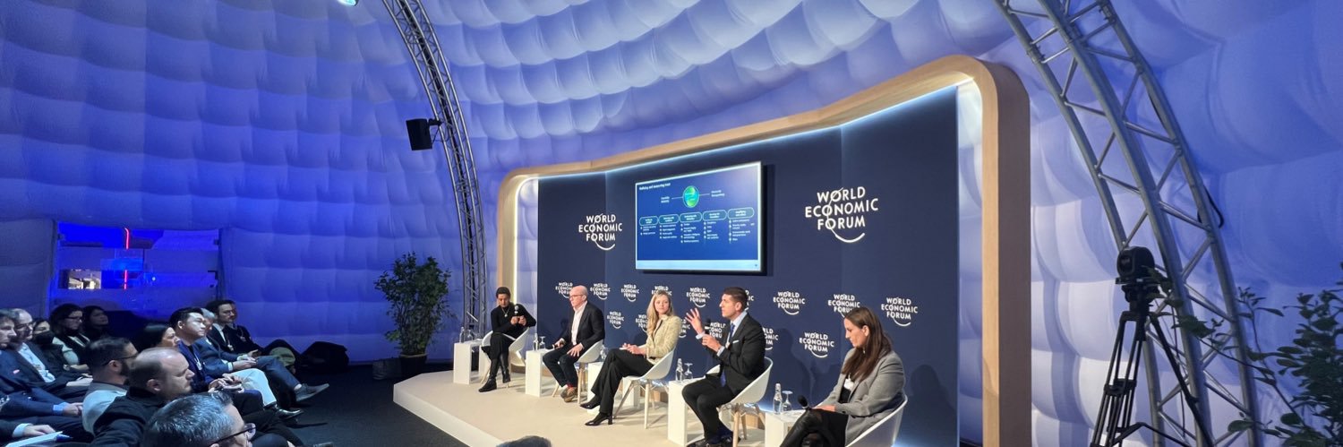 Michael Bondar banner