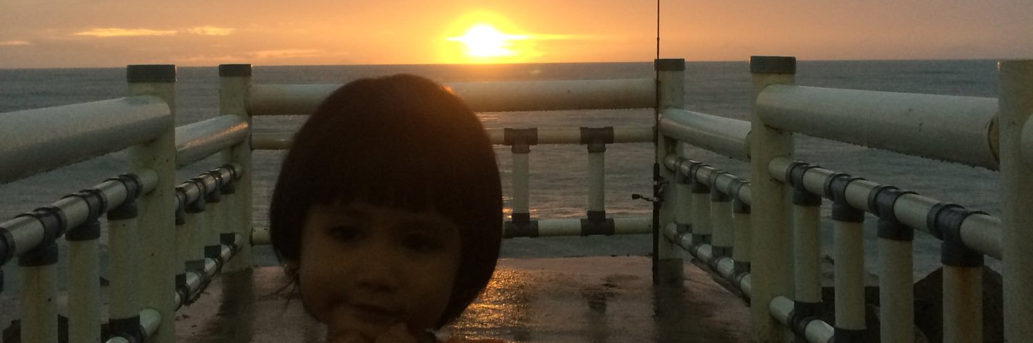 grumpymoom's profile banner image