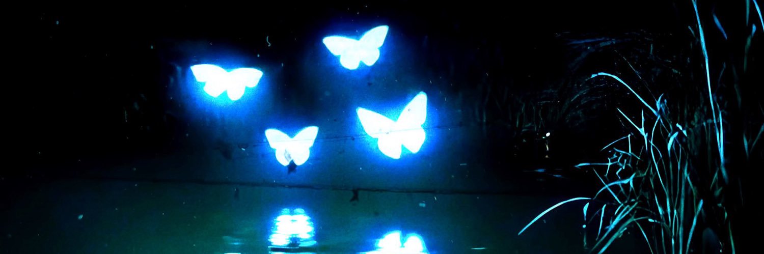 bumblebeeen's profile banner image