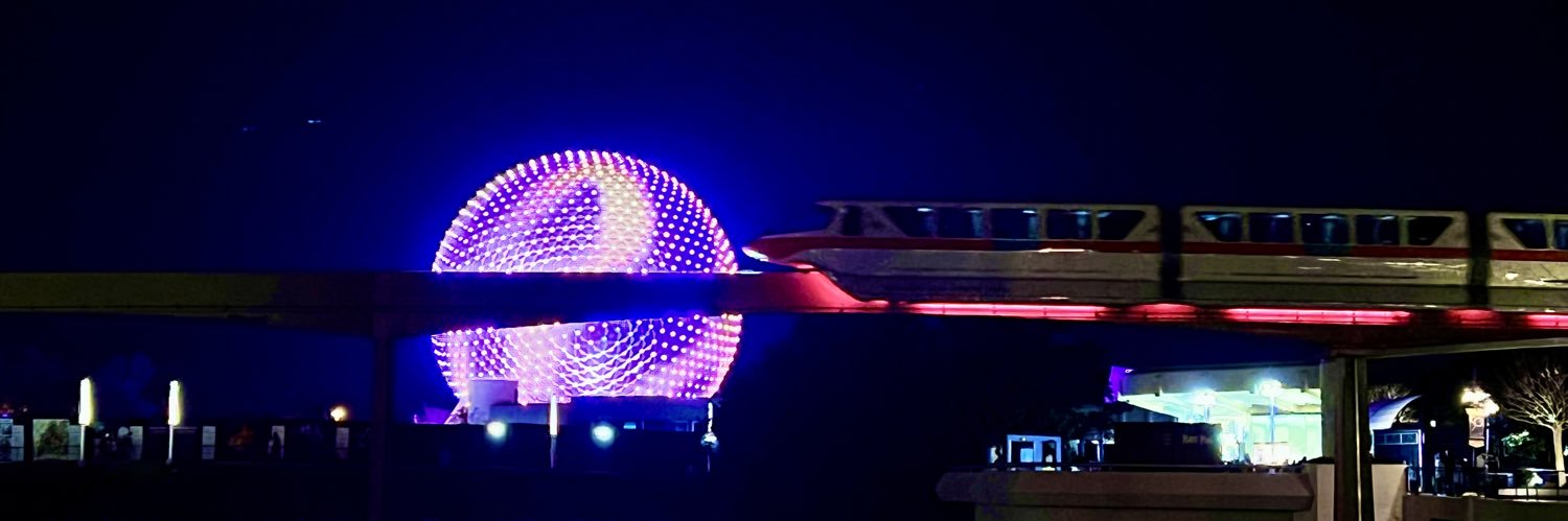 disneytrvlblog's profile banner image