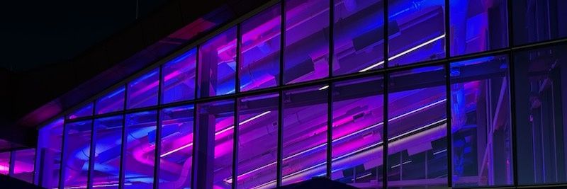 E ✌💛🚂 banner