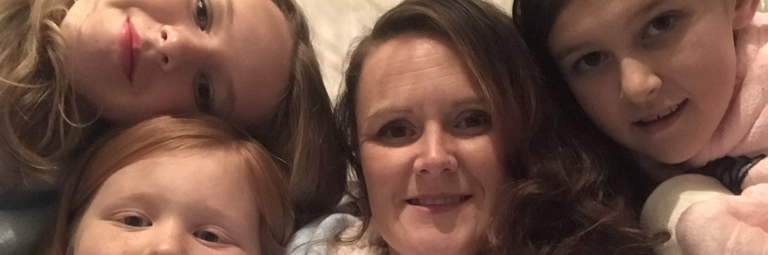 curstaidh robertson banner