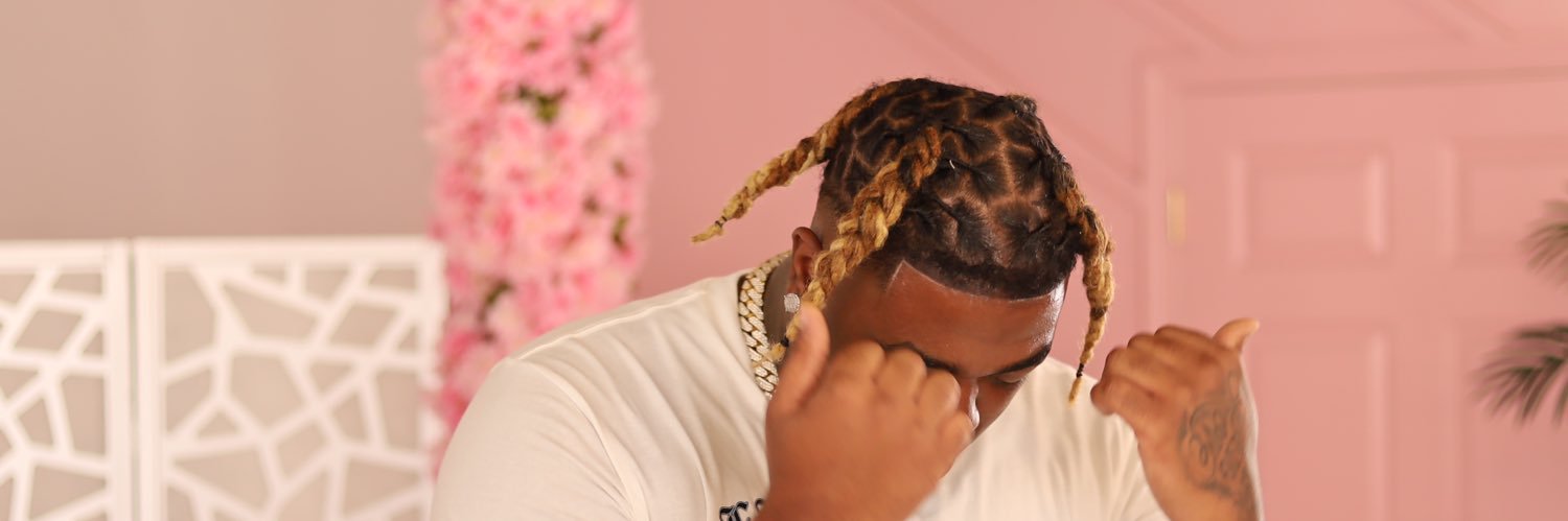 MoneyGripFlyerr's profile banner image