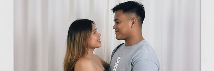 hzlmnl's profile banner image