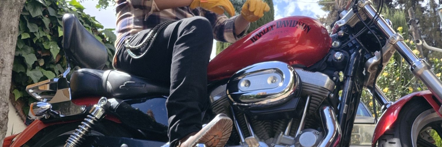 PepAhumada's profile banner image