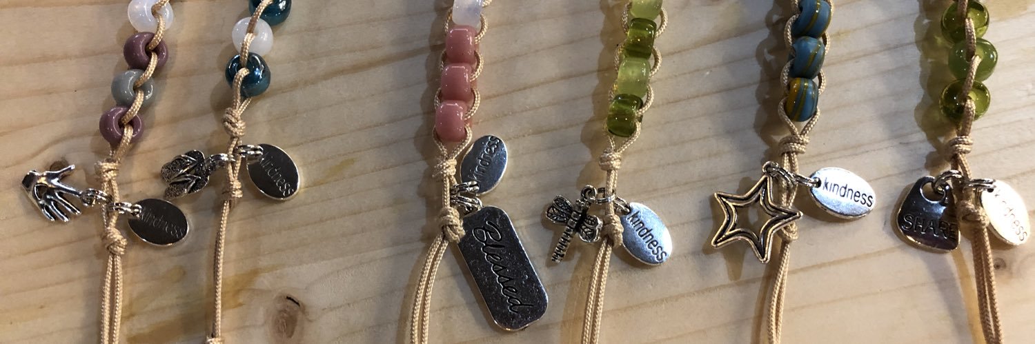kindnessbracelt's profile banner image