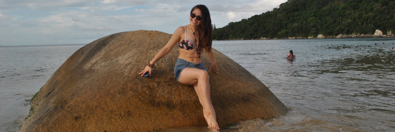 LourdesRachel's profile banner image