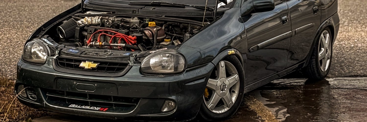 EmaEspinillo's profile banner image