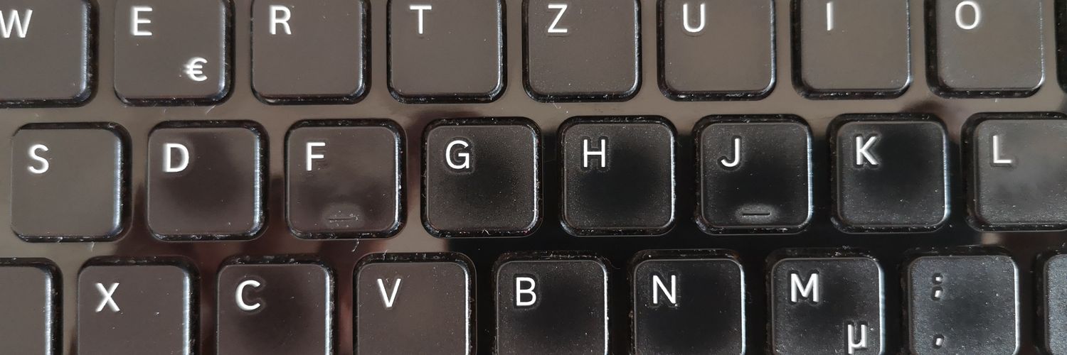 Anabel Bermejo @abebermejo@mastodon.social banner