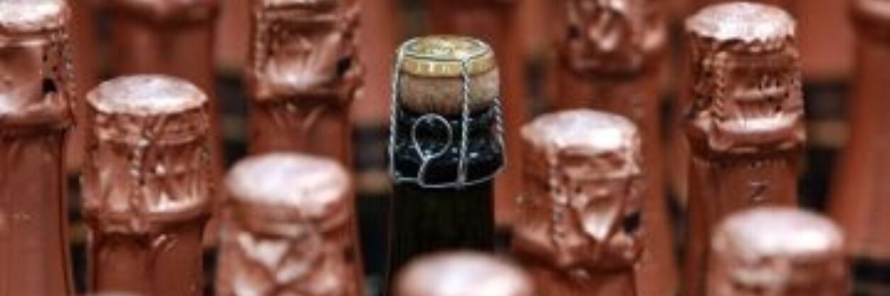 thehousewine's profile banner image