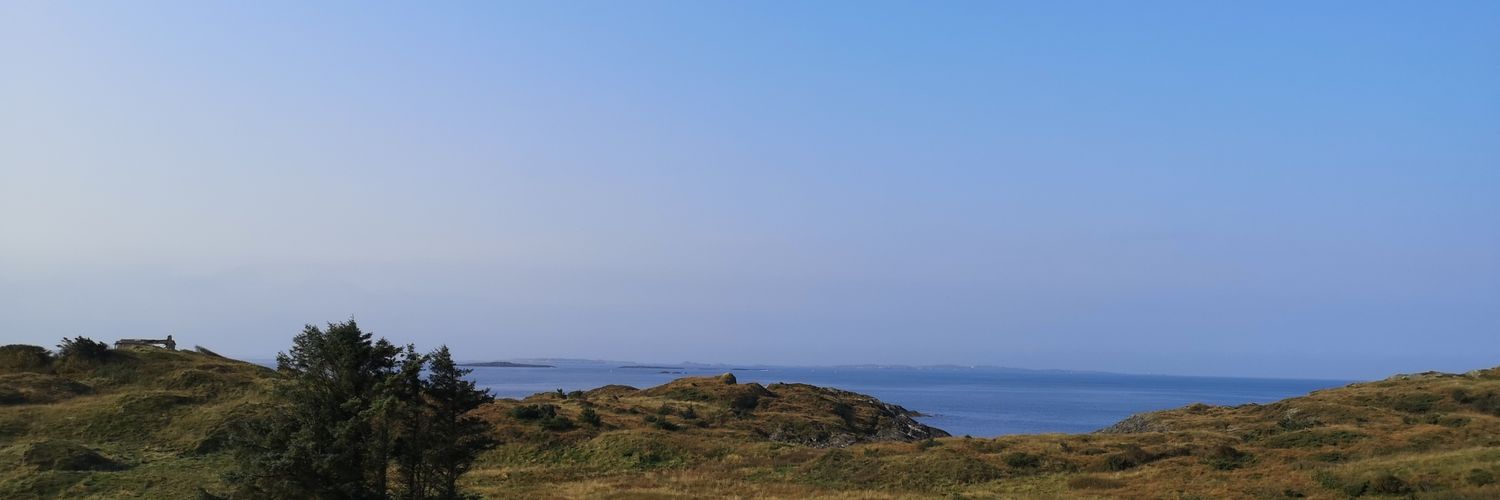 arngilska's profile banner image