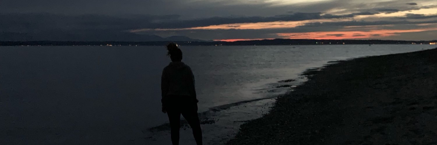 RobbieeNicole's profile banner image