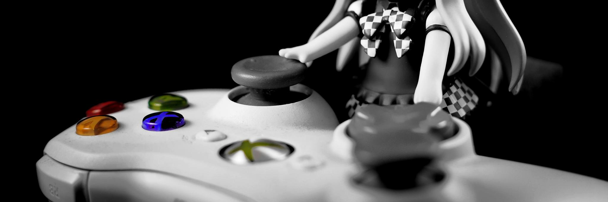 iakniew's profile banner image