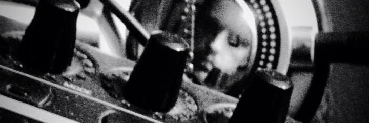 Toni Smoke banner