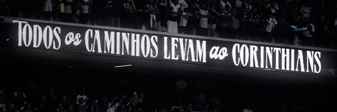 vi_lopes02's profile banner image