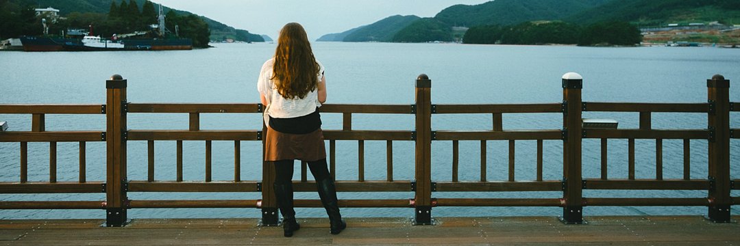 herstorian's profile banner image