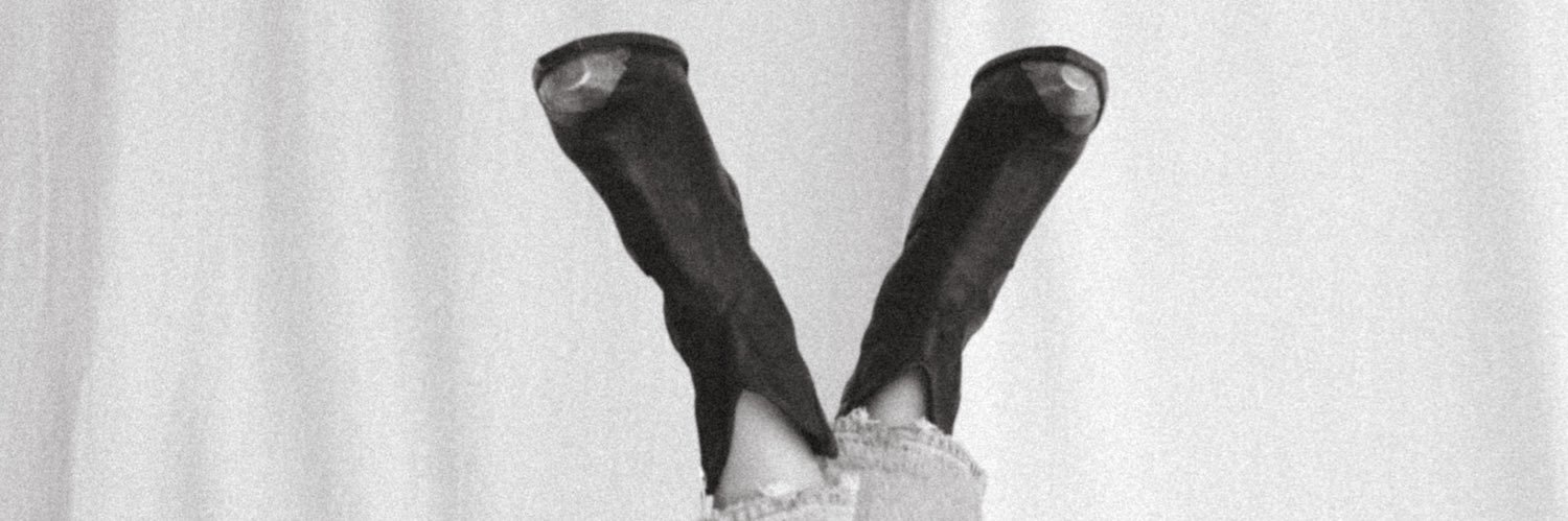 CarlySimmons's profile banner image
