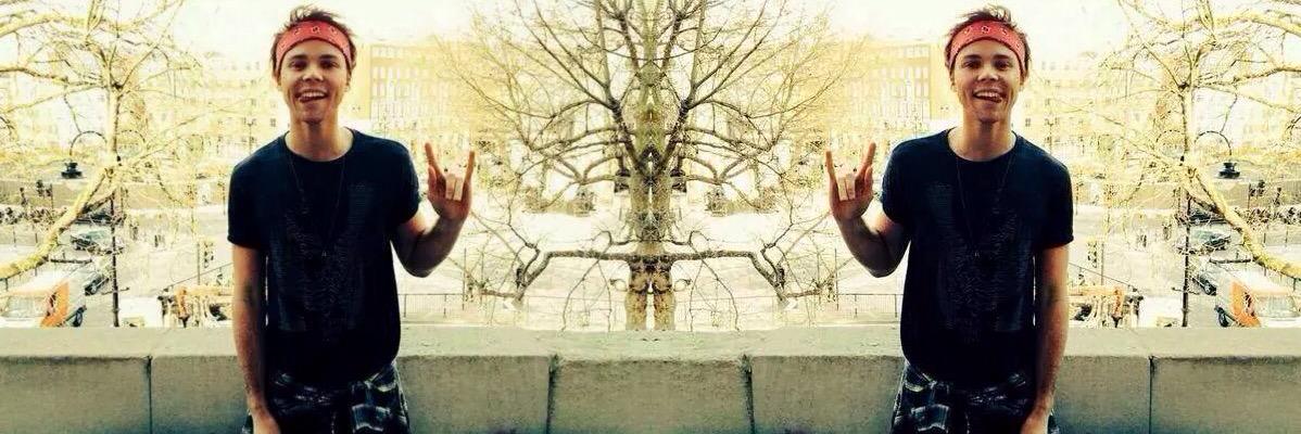 AmyAshton71's profile banner image