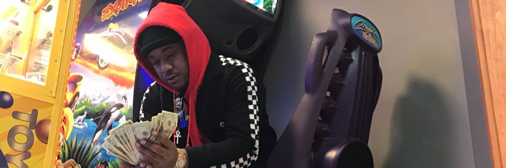 Dee_Smoov's profile banner image