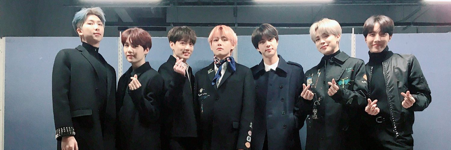 u_957712's profile banner image