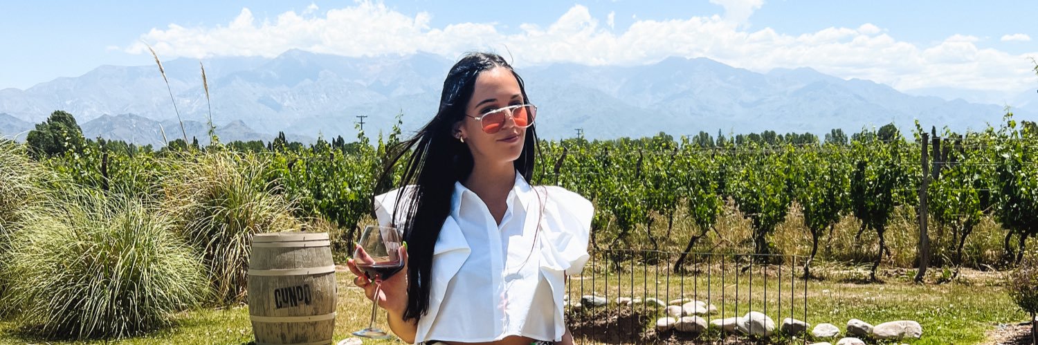 Valutoro's profile banner image