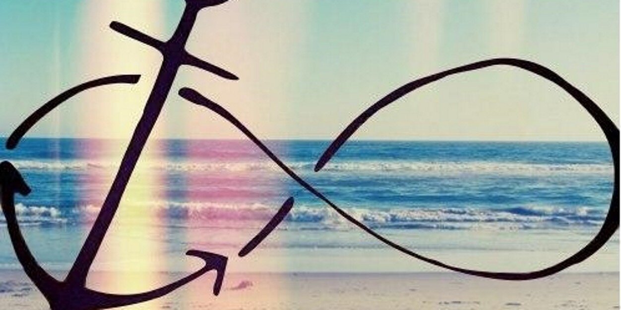 RoxyLately's profile banner image