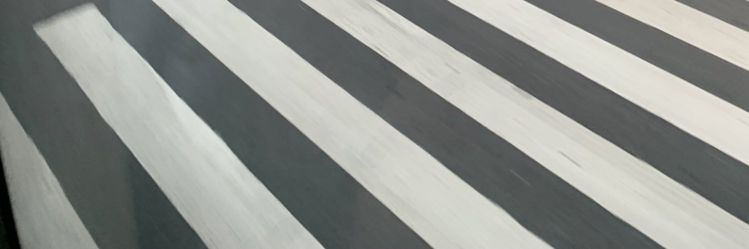 justdeeenz's profile banner image