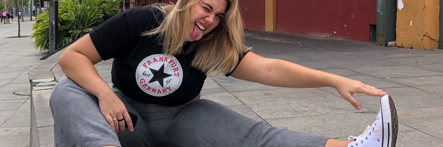 mureblu's profile banner image