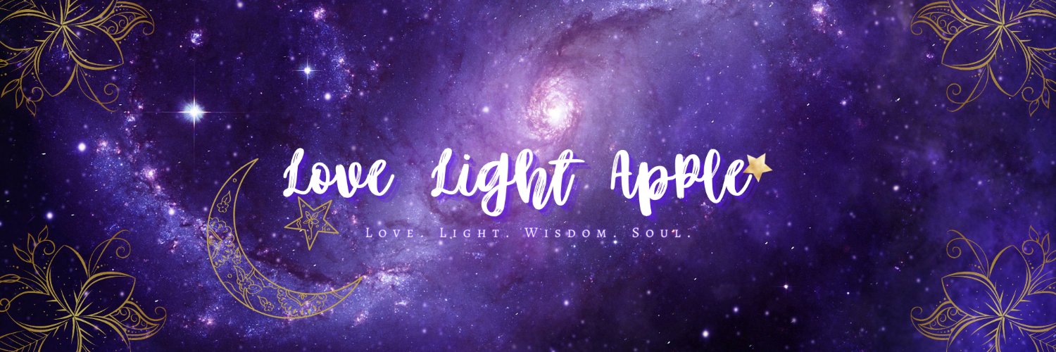 lovelightapple's profile banner image