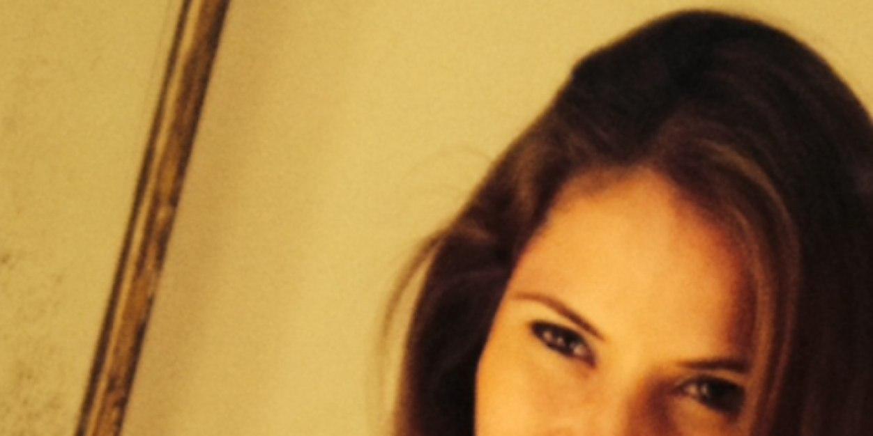 ElisaVillena's profile banner image