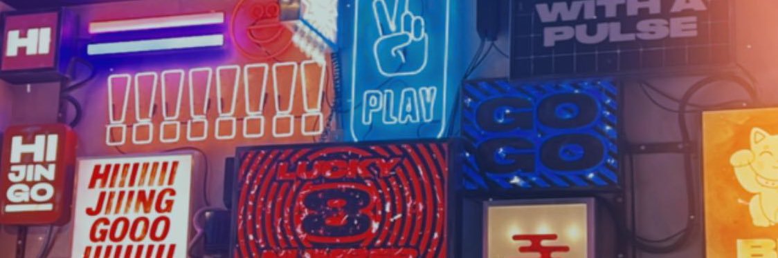 lucymccurdy__'s profile banner image