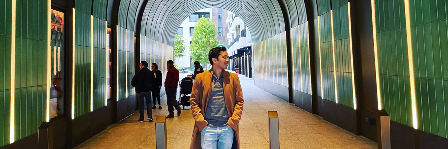 ezzramli's profile banner image