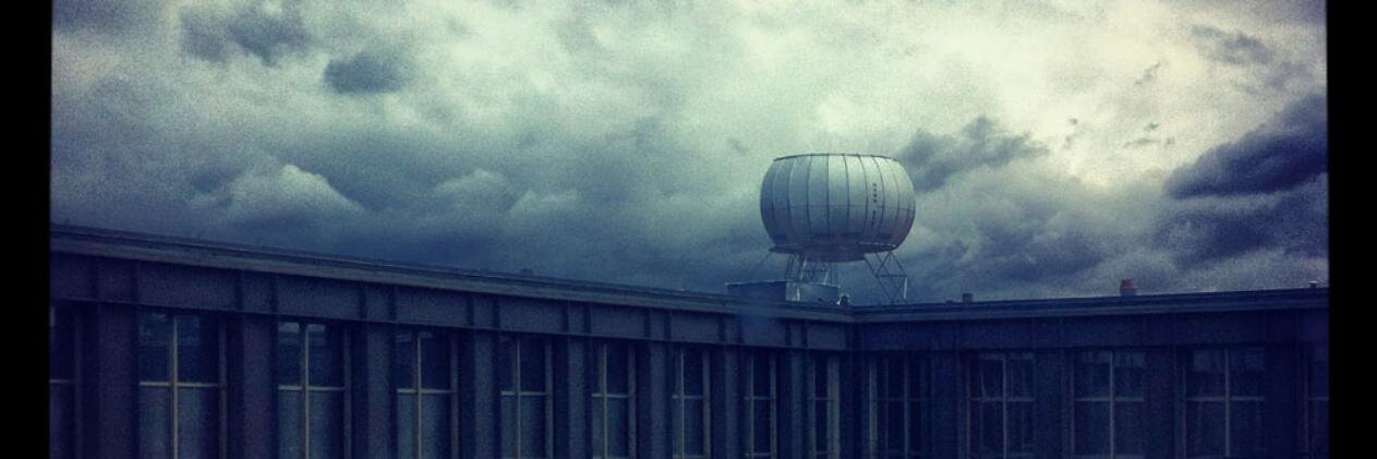 Simon Safranek banner