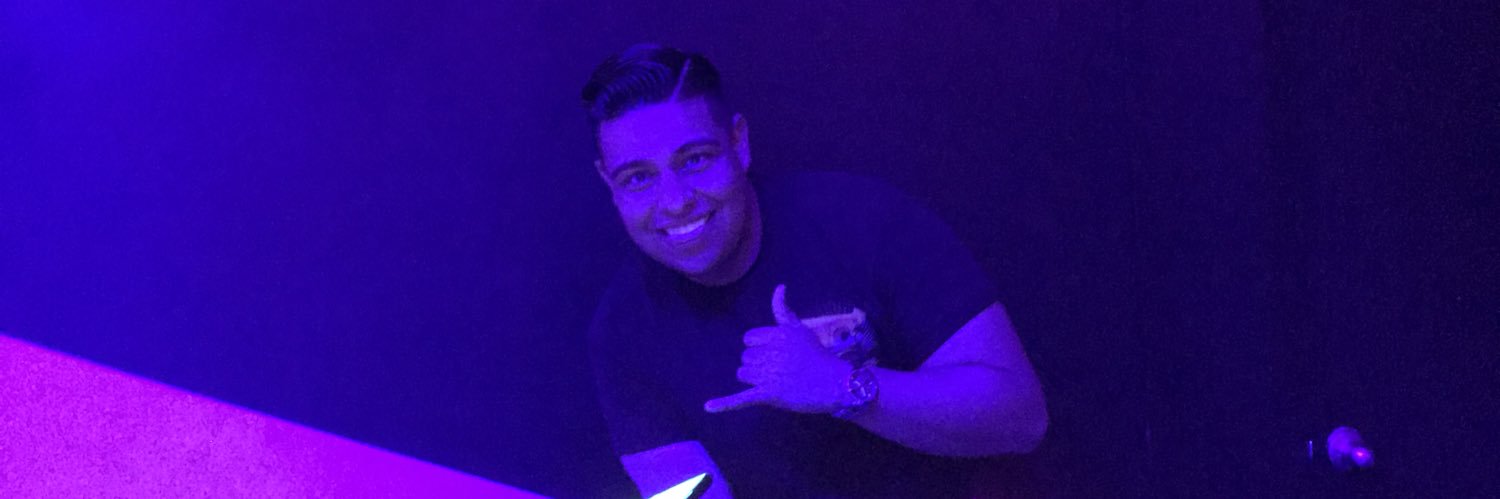 TechPsage's profile banner image