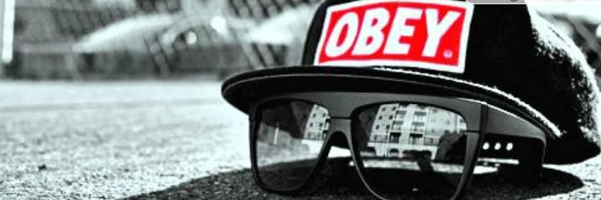 r_zouly's profile banner image
