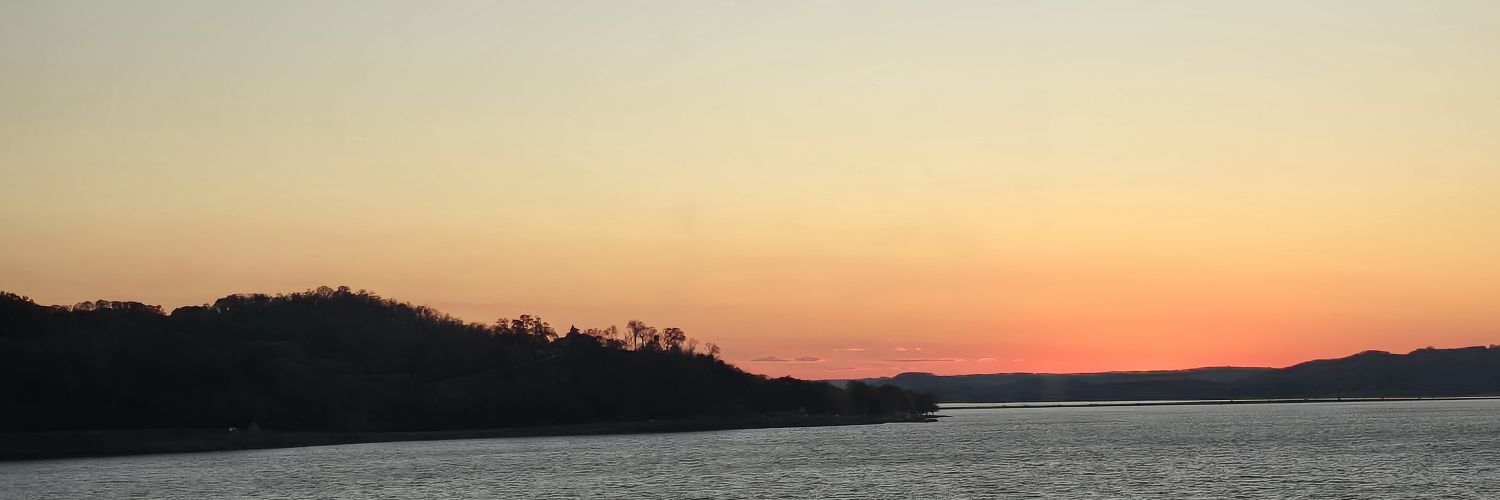 Crayray21's profile banner image