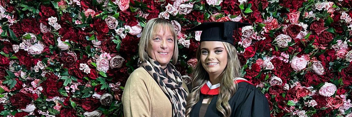karenboyle_'s profile banner image