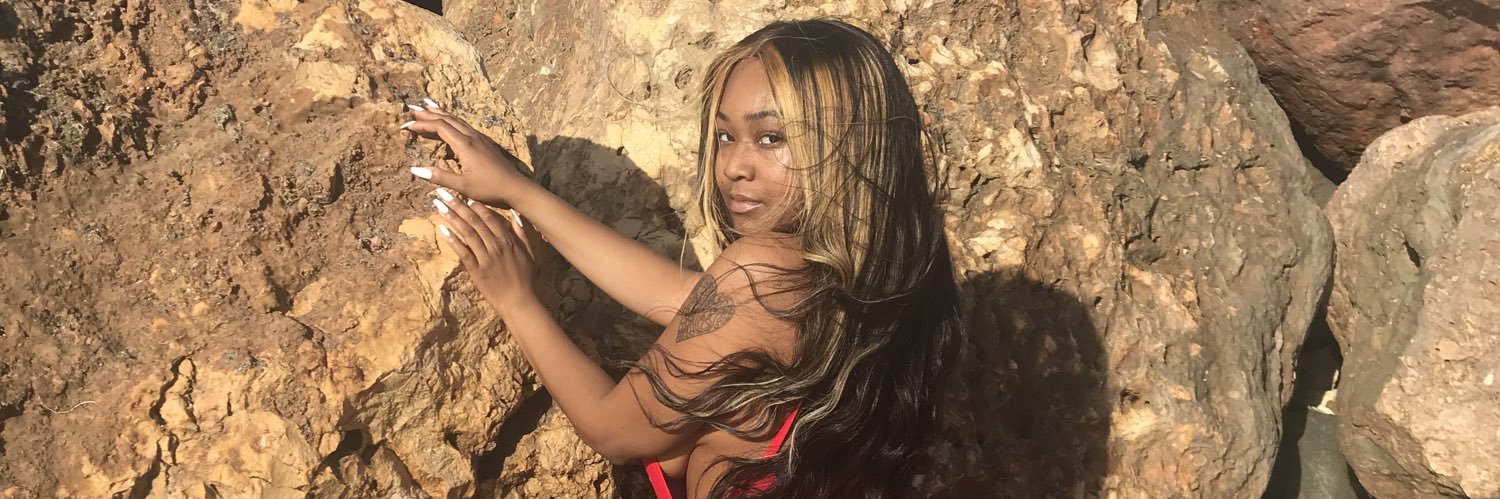 Meraaaaaa_'s profile banner image