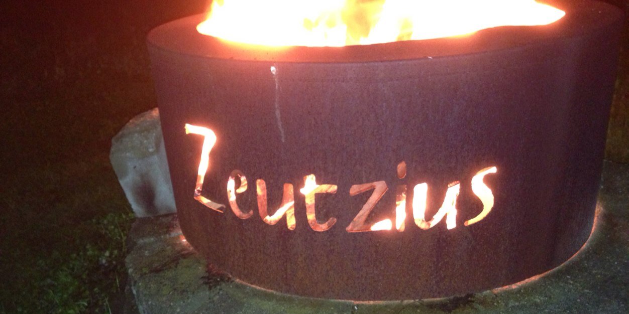 mrzeutius's profile banner image