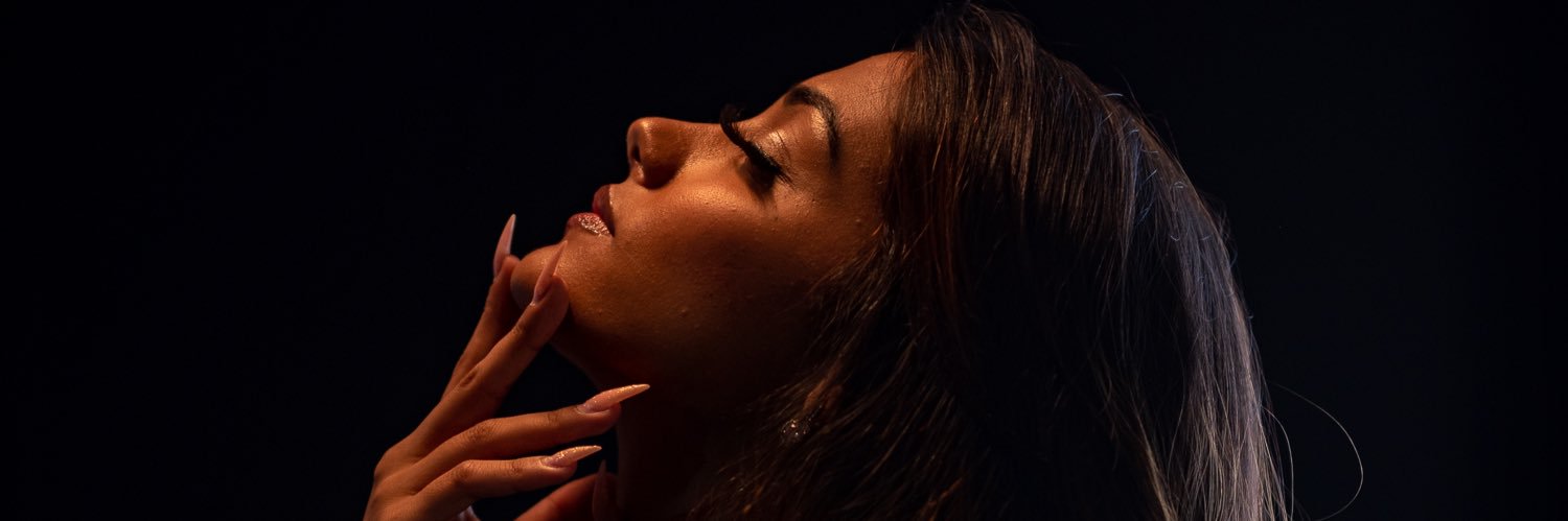 AnnaKharolina's profile banner image