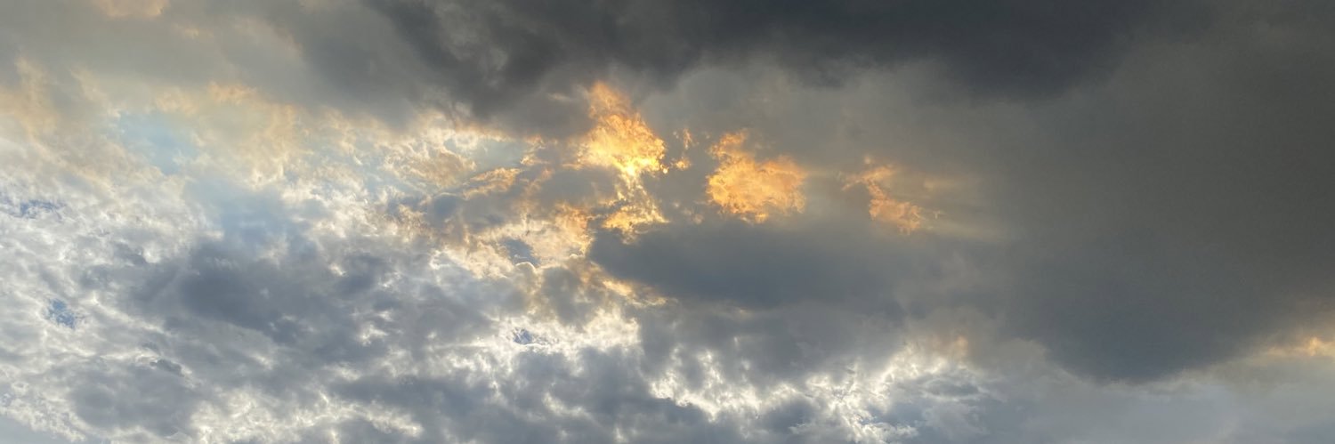 vtyip's profile banner image