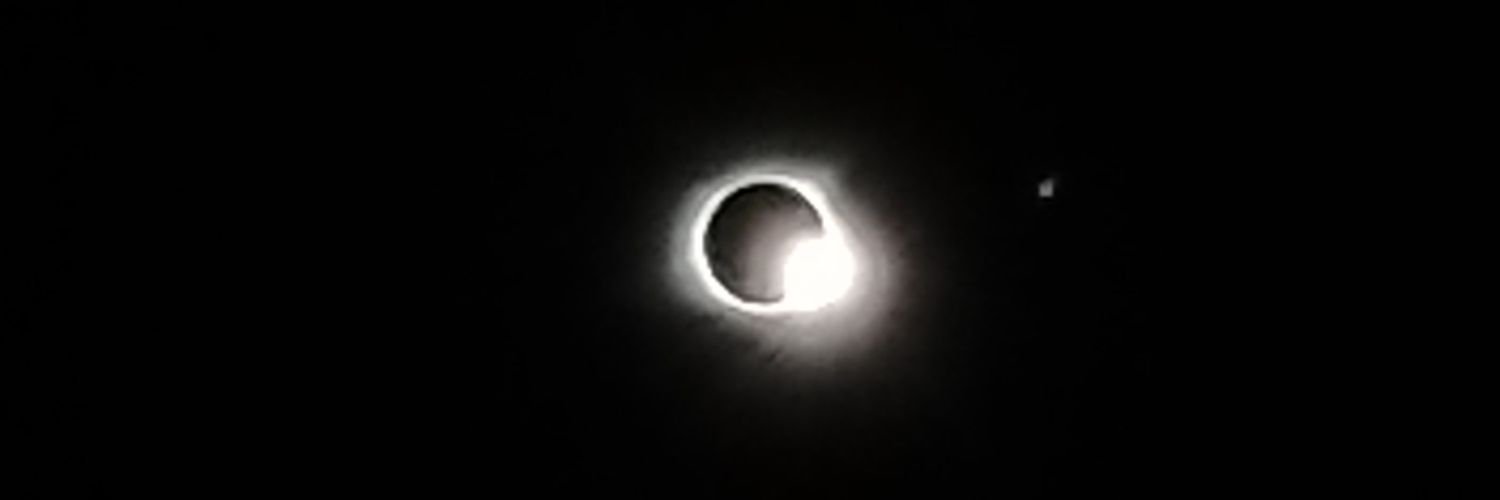 qdiddlydot's profile banner image