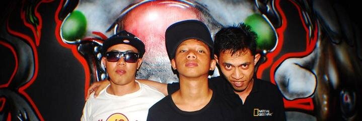 electricall plug banner