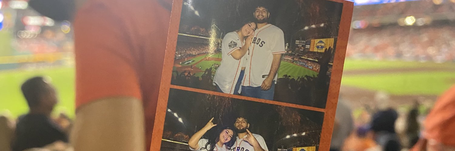 eylin_f's profile banner image