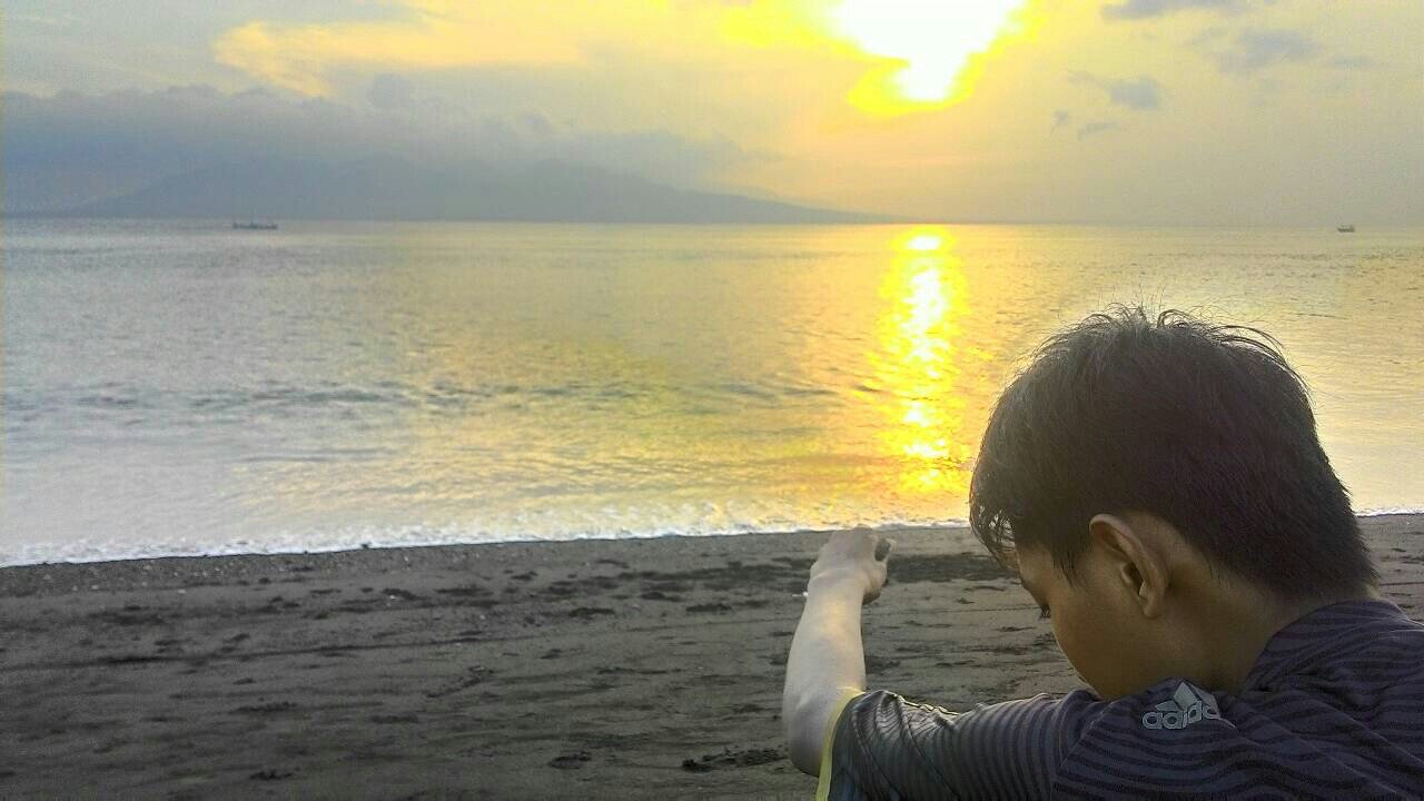fendyjuniar's profile banner image